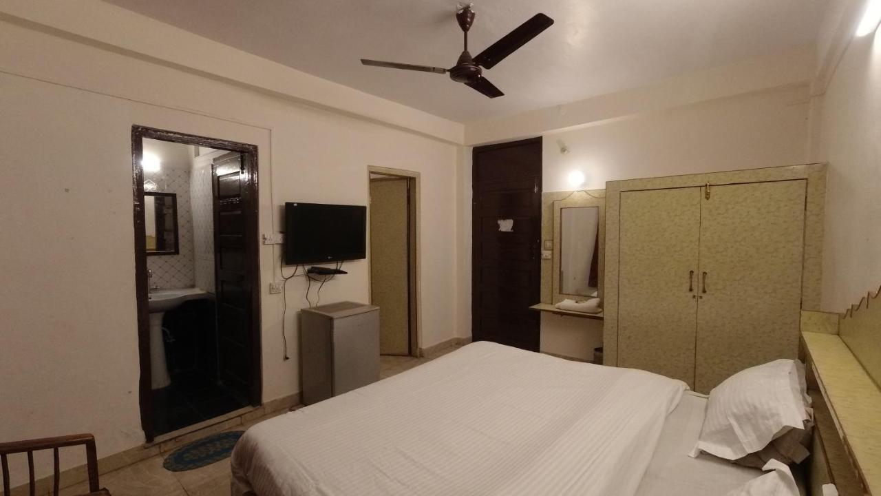 Shingar Hotel Mussoorie Mallroad Exterior photo